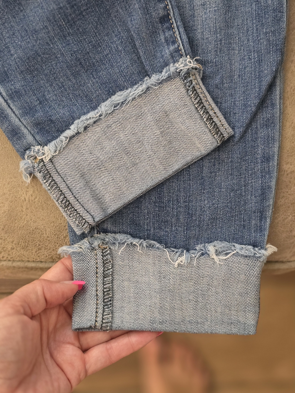 Distressed Mid-Blue Women’s Ripped Jeans - Picture 5 of 6